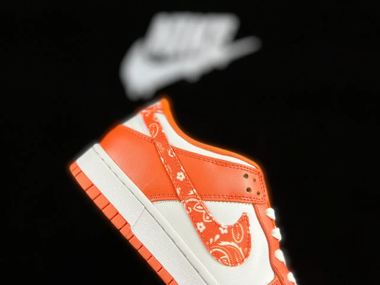 Nike Dunk Low Orange Bandana Print Lifestyle Sneakers 4