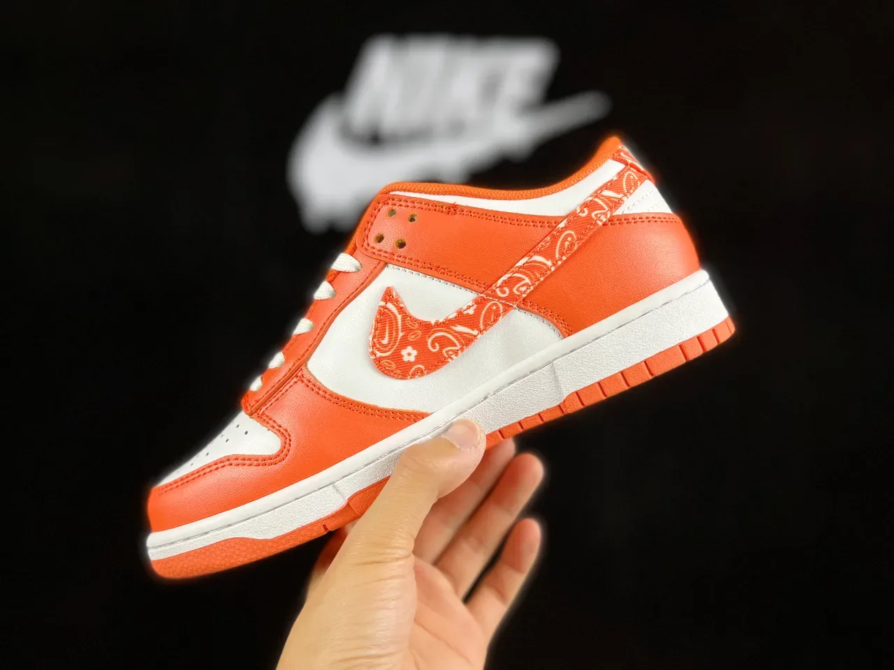 Nike Dunk Low Orange Bandana Print Lifestyle Sneakers 7