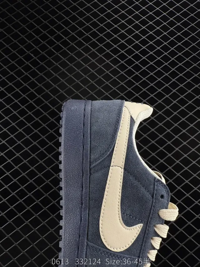 Nike Field General 82 SP Gray Beige Low-Top Suede Upper Lifestyle Sneakers 4