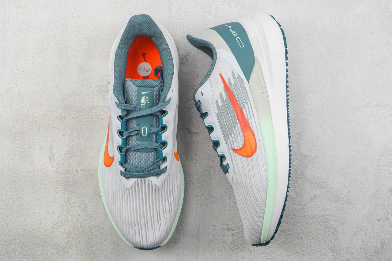 Nike Gray Blue Engineered Mesh Upper Horizontal Ribbed Texture Running Shoes 3