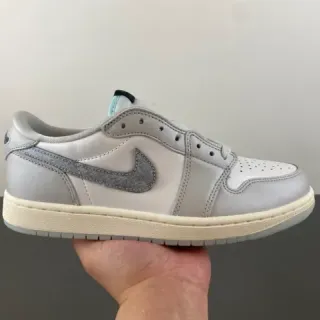 Nike 灰蓝无鞋带松紧带内垫领生活方式运动鞋