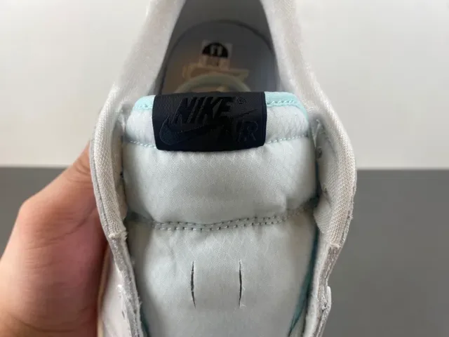 Nike Gray Blue Laceless Slip-On Padded Collar Lifestyle Sneakers 6