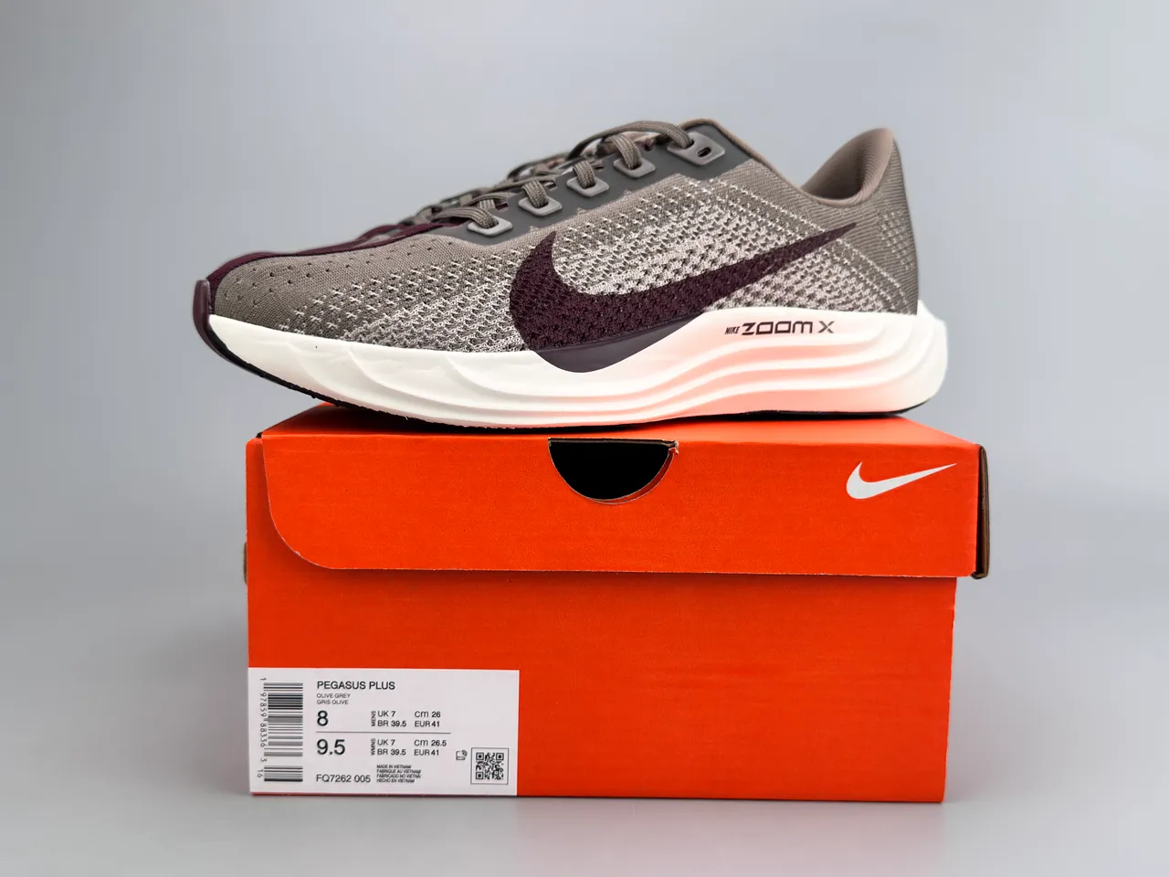 Nike Gris Burdeos Malha Engineered Superior Forma De Onda ZoomX Mediasuela Zapatillas De Running 4