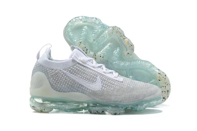 Nike Gray Transparent Engineered Knit Upper Full-Length Visible Air Unit Sole Lifestyle Sneakers 14