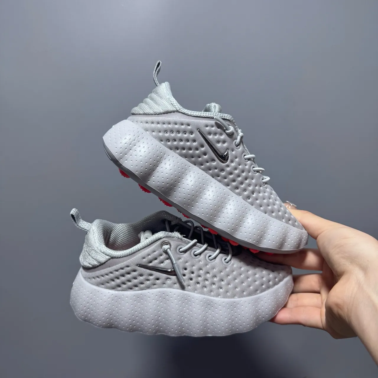 Nike Gray White Perforated Knit Upper Sculpted Wavy Midsole Running Shoes 13