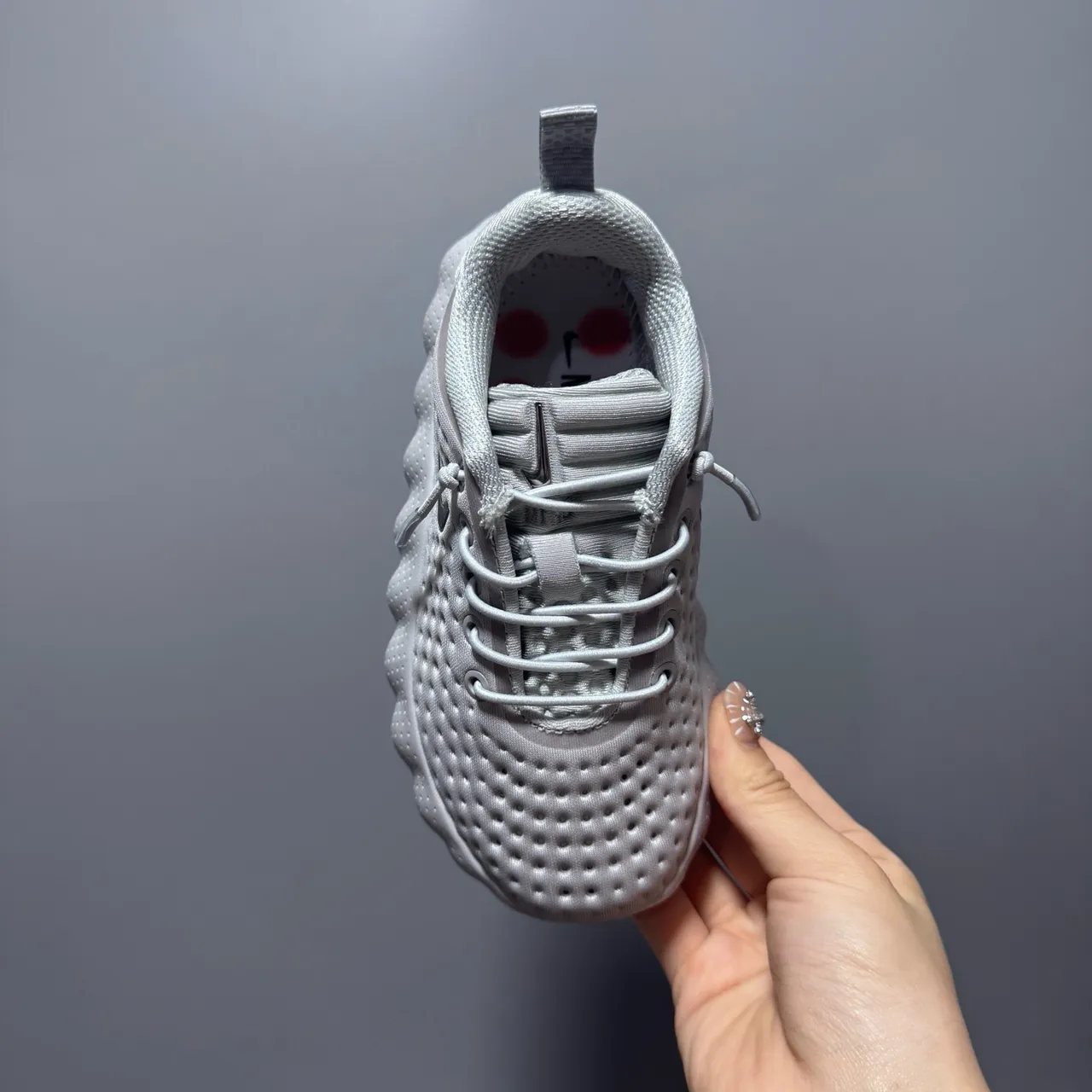 Nike Gray White Perforated Knit Upper Sculpted Wavy Midsole Running Shoes 18