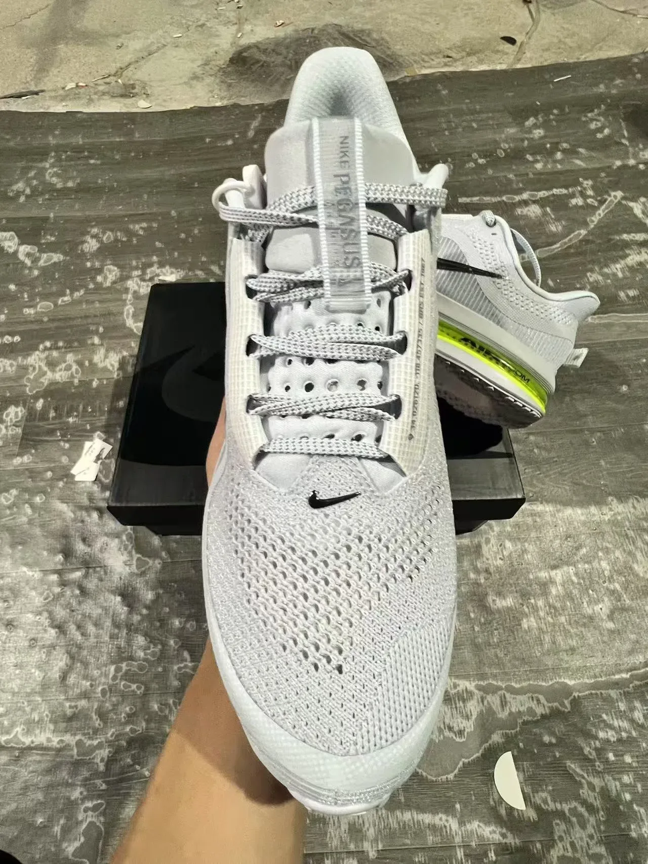Nike Gris Amarillo Malla Engineered Superior Visible de Largo Completo Unidad Air Zoom Zapatillas Running 3