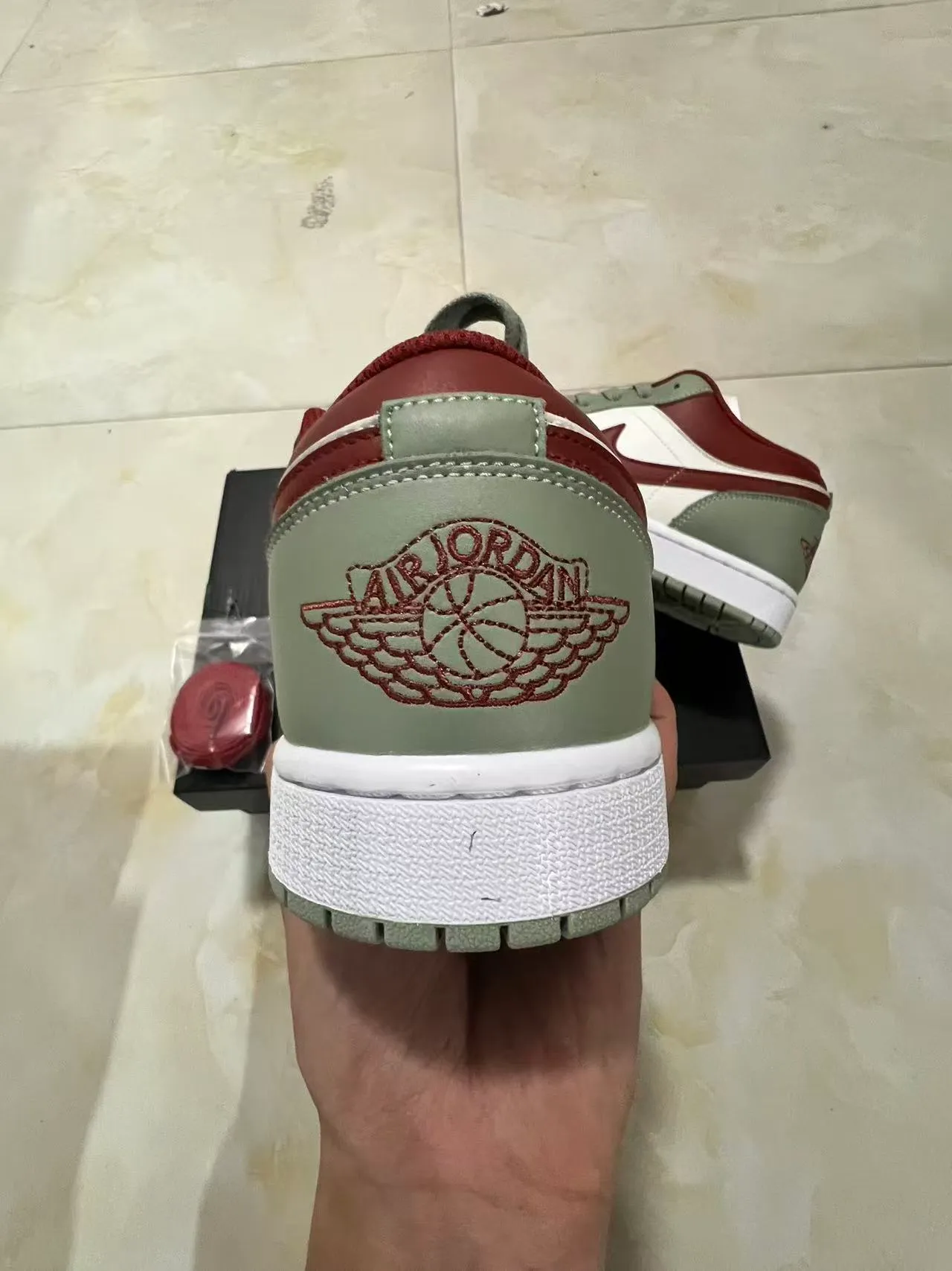 Nike Green Burgundy Low-Top Silhouette Multi-Panel Leather Construction Lifestyle Sneakers 8