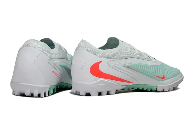 Nike Vert/Rouge Low-Cut Synthetic Mesh Upper Chaussures de Football Turf 5