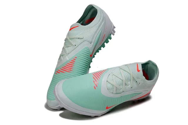 Nike Vert/Rouge Low-Cut Synthetic Mesh Upper Chaussures de Football Turf 7