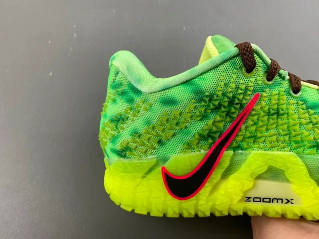 Nike Green Yellow Knit Upper Gradient Basketball Shoes 3