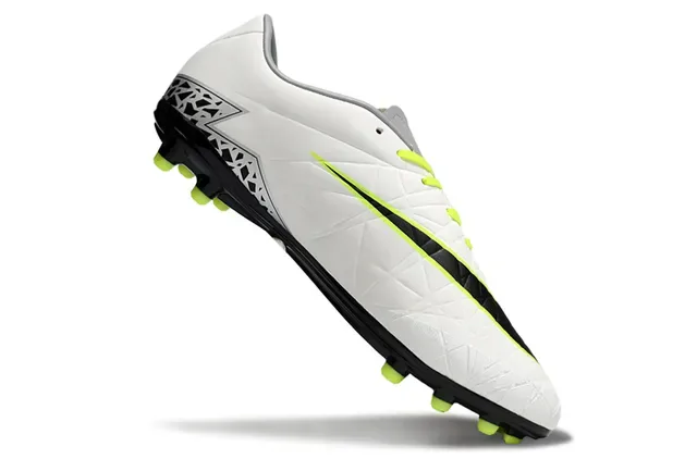 Nike Hypervenom Chaussures de football blanc noir jaune néon Firm-Ground 2