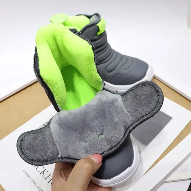 Nike Kids Insulated High-Top Snow Boots 9