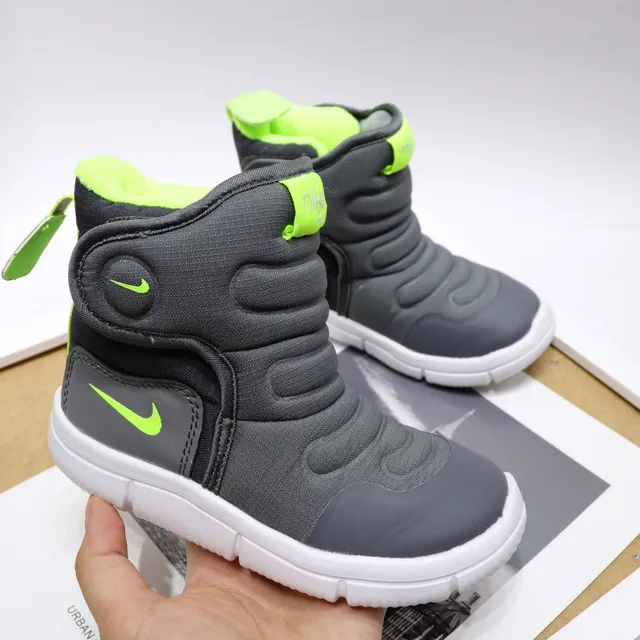 Nike Kids Insulated High-Top Snow Boots 10