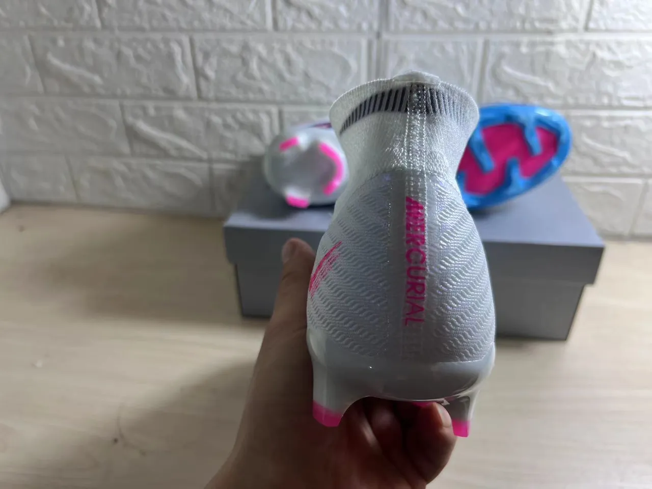 Nike Mercurial Vapor White Pink Blue Firm-Ground Soccer Shoes 4