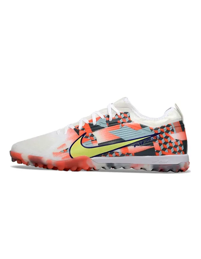 Nike Multicolor Low-Cut Graphic-Print Upper Sneakers 2