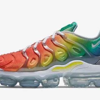 Nike Multicolor White Gradient Rainbow Upper Wavy TPU Cage Lifestyle Sneakers
