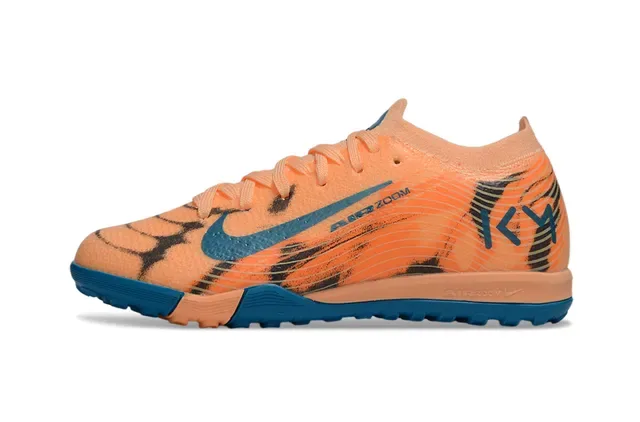 Nike برتقالي أزرق كيت أب جرافيك برينت تيرف أحذية كرة القدم 3