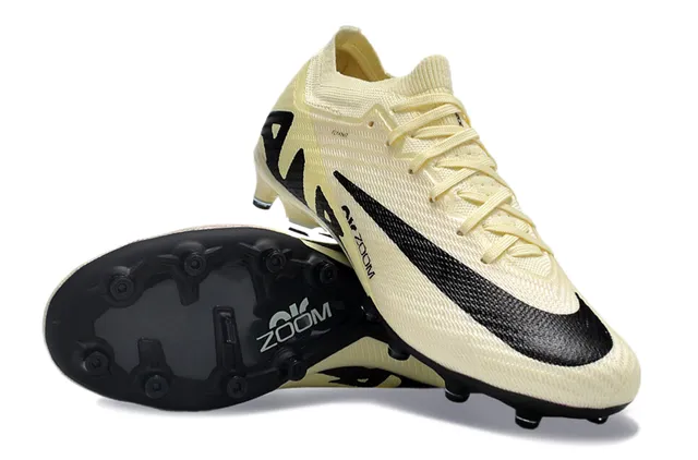 Nike Phantom GT Beige Black Upper Tricot Col de Chaussette Basse Terrain Firme Chaussures de Football 2