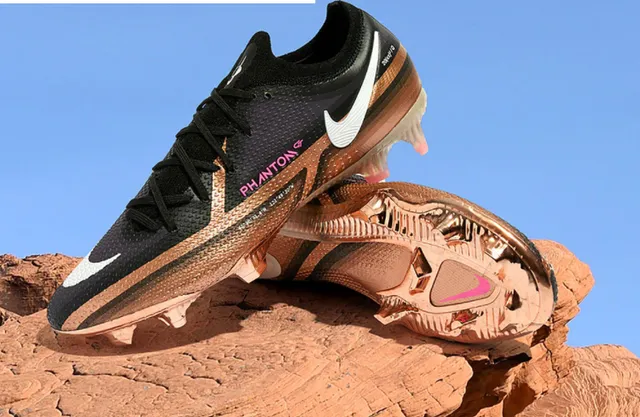 Nike Phantom GT Negro Dorado Bajo Corte Superior Sintético Recubrimiento Metálico Cobre Superficie Natural Zapatos de Fútbol 7