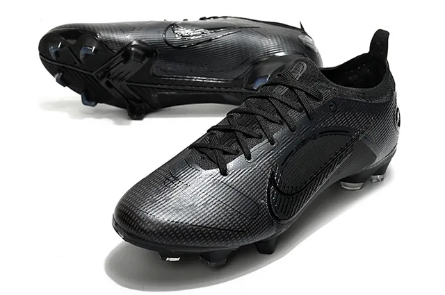 Nike Phantom GT Black Coupe Basse Texturé Fibres de Carbone Tige Terrain Solide Chaussures de Football 6