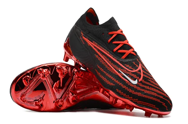 Nike Phantom GT Black Red Knit Upper Thread Detailing Firm-Ground Soccer Shoes 3