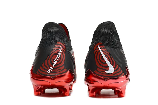 Nike Phantom GT Black Red Knit Upper Thread Detailing Firm-Ground Soccer Shoes 4