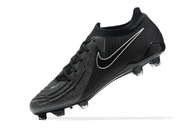 Nike Phantom GT Black Silver Low-Cut Knit Upper Asymmetrical Lacing Firm-Ground Soccer Shoes 5