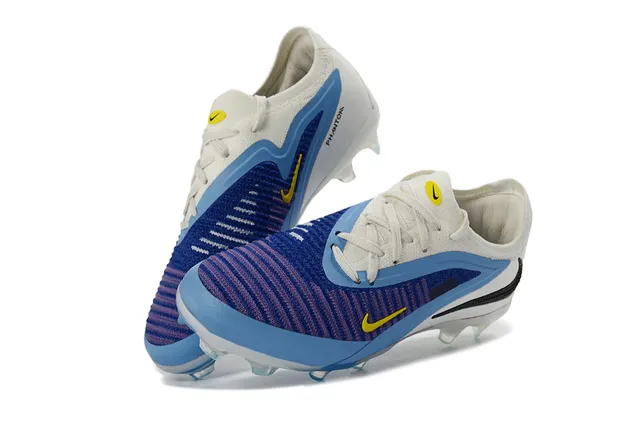 Nike Phantom GT White Blue Knit Upper Asymmetrical Overlay Firm-Ground Soccer Shoes 2