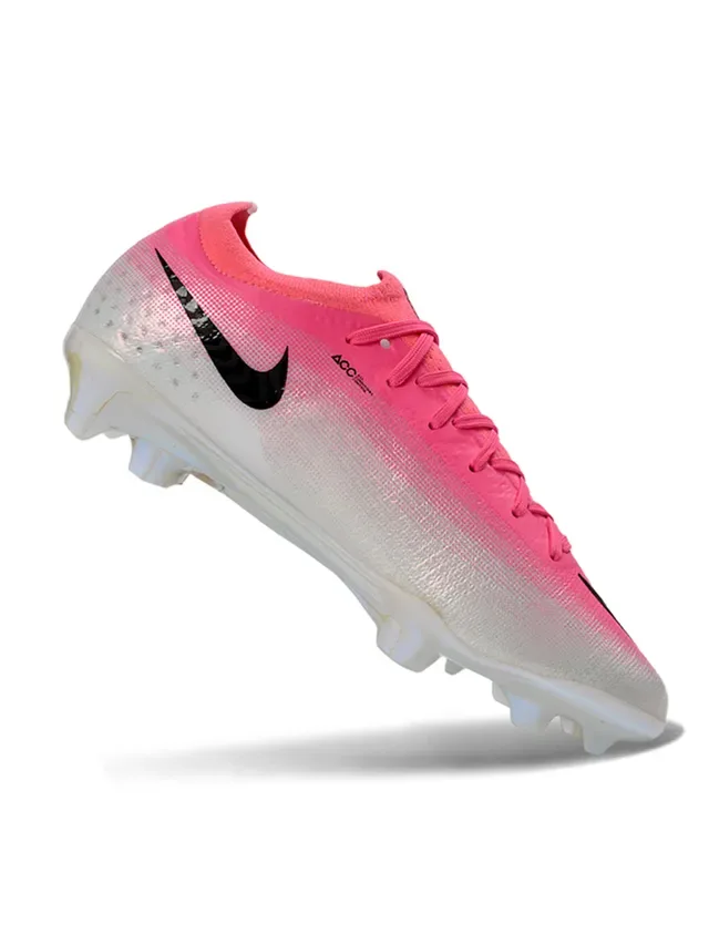 Nike Chaussures de Football Noir et Rose Low-Cut Sock-Fit Upper Plaque Soleplate Iridiscente Holographique pour Terrain Ferme 2