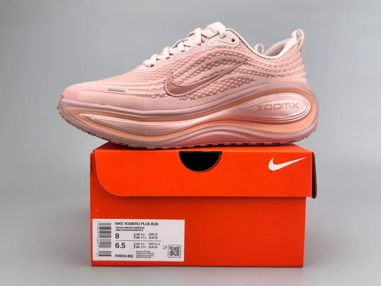 Nike Pink Engineered Knit Upper Wave-Layered Midsole Running Shoes 2