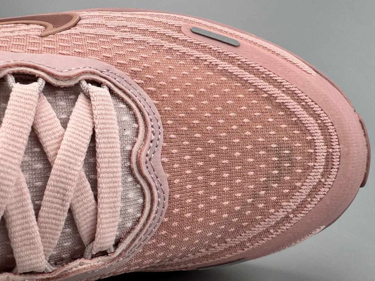 Nike Pink Engineered Knit Upper Wave-Layered Midsole Running Shoes 8