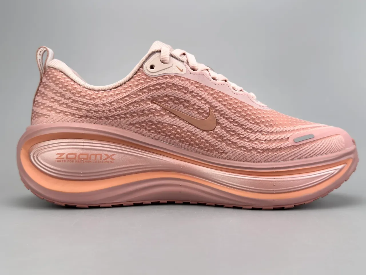 Nike Pink Engineered Knit Upper Wave-Layered Midsole Running Shoes 10