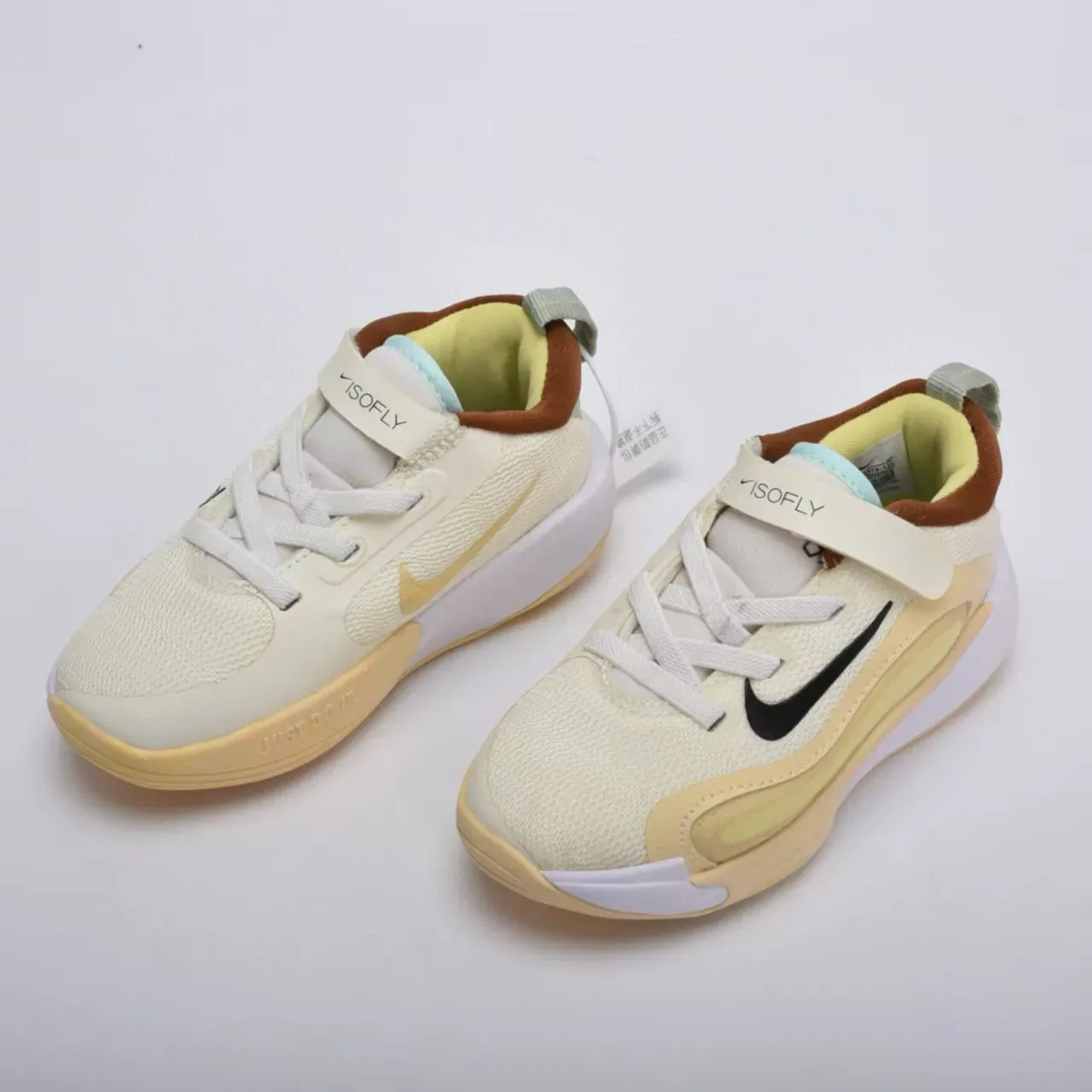 Nike Red Gold Knit Upper Hook-and-Loop Strap Lifestyle Sneakers 22