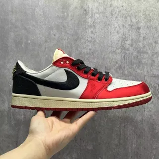 Nike Red White Low-Top Cupsole Lifestyle Sneakers