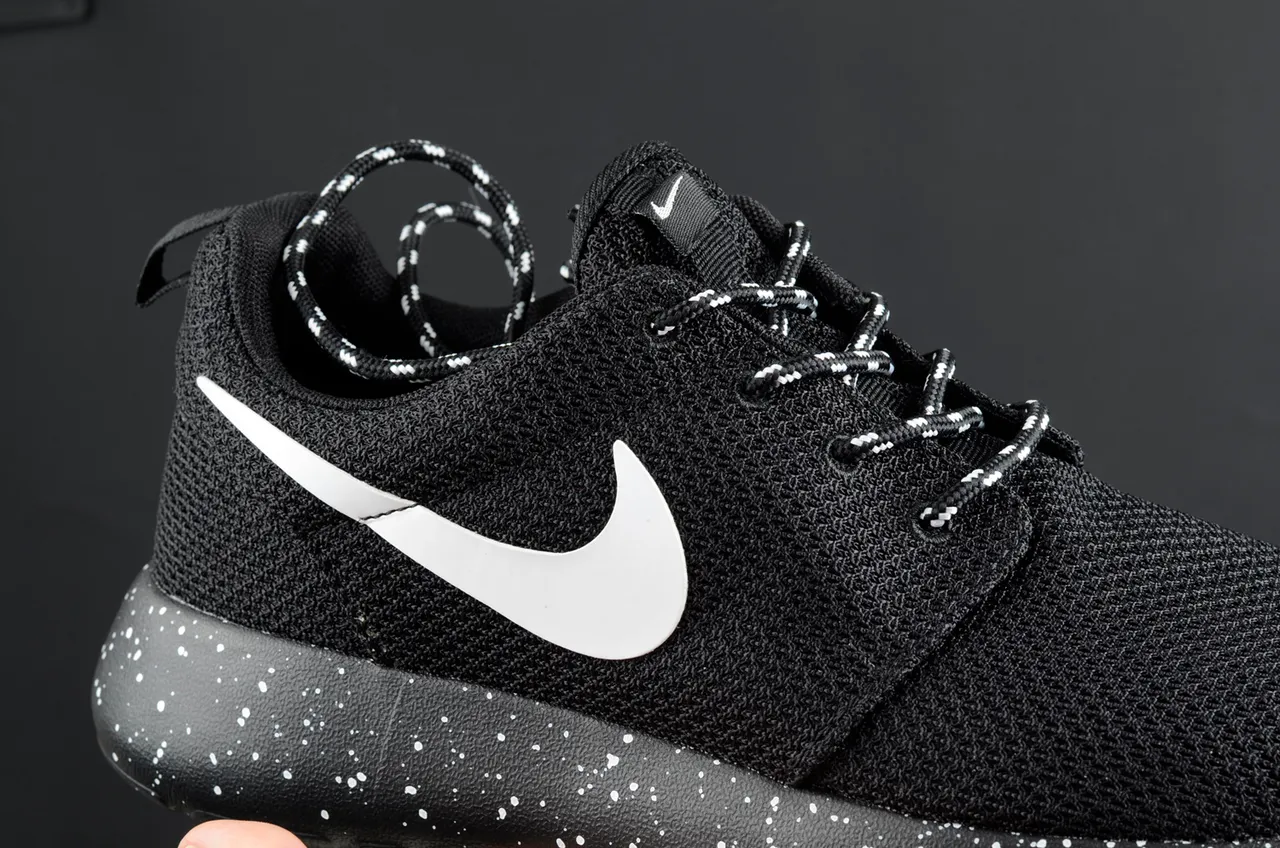 Nike Roshe One Black White Speckle Lifestyle Sneakers 3