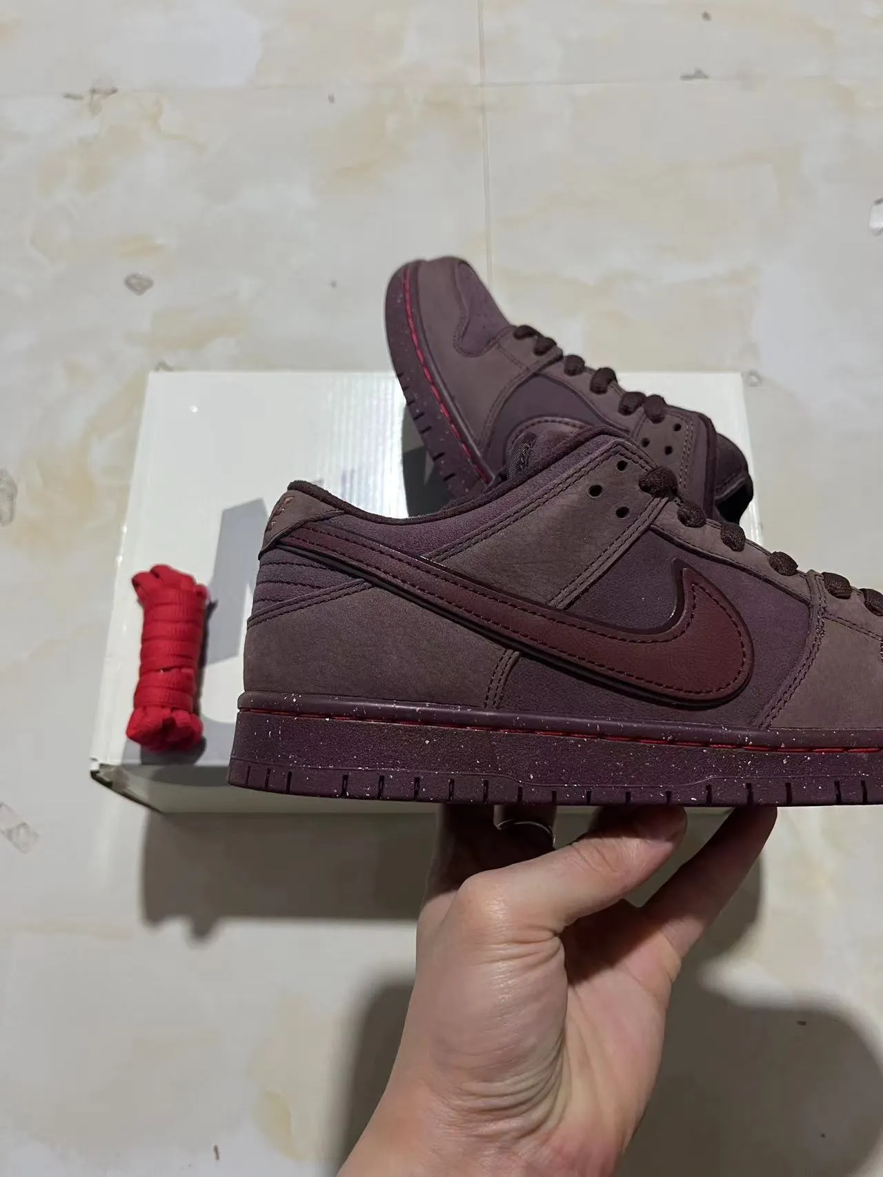 Nike SB Dunk Low Chaussures de skateboard bordeaux rouge couture 7