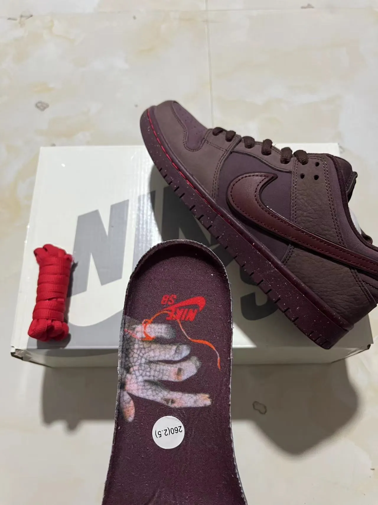 Nike SB Dunk Low Chaussures de skateboard bordeaux rouge couture 10