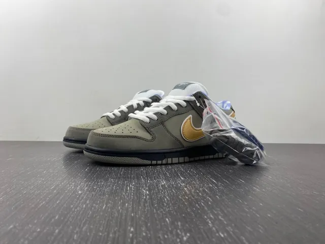 Nike SB Dunk Low Olive Gray Gold Skateboard Shoes 2