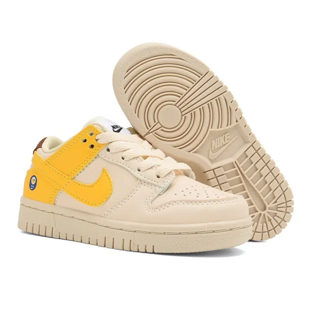 Nike SB Dunk Low Chaussures de Skateboard Orange et Crème Jaune 4