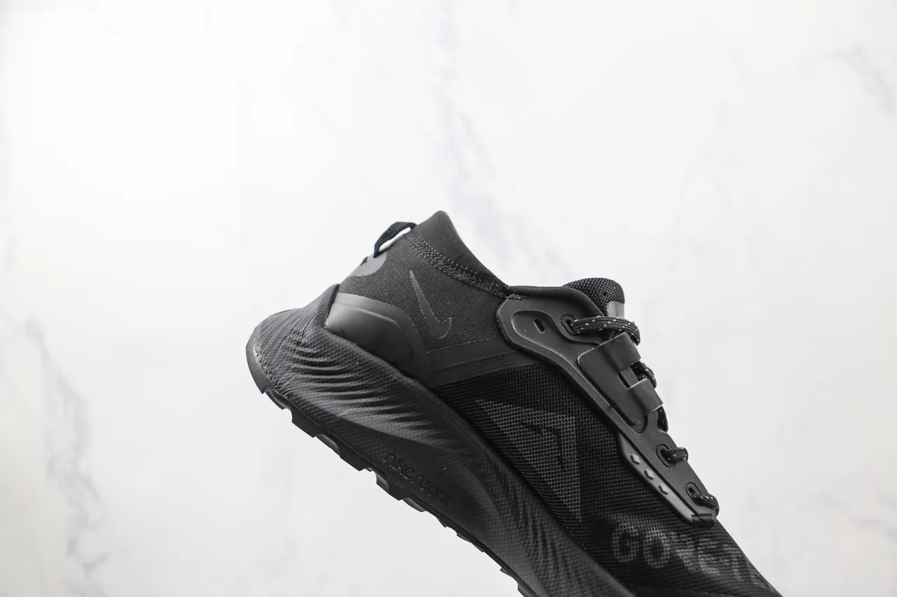 Nike Trail GORE-TEX Black Running Shoes 5