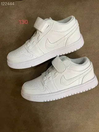 Nike White Black Low-Top Strap-Closure Lifestyle Sneakers 3