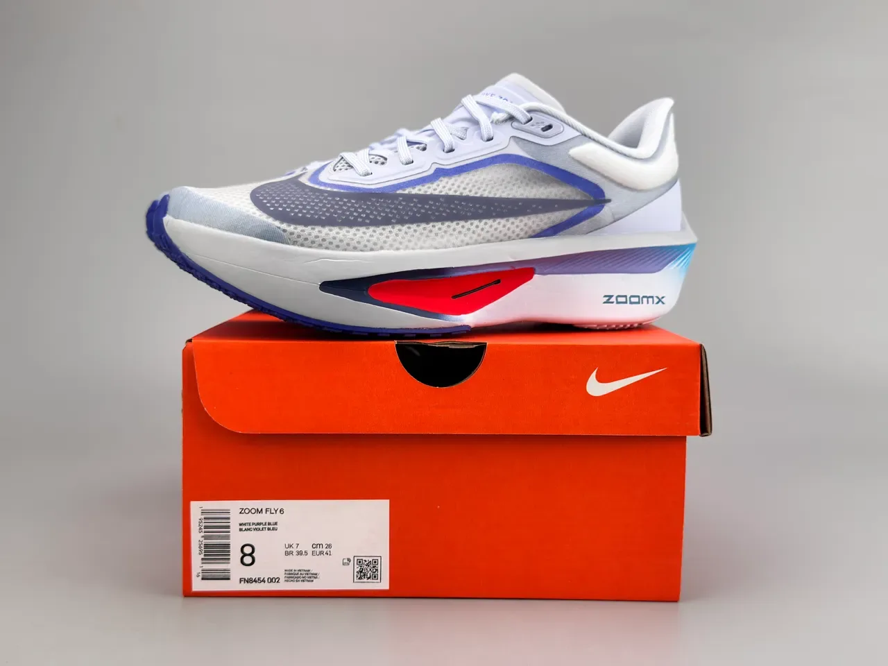 Nike White Blue Engineered Mesh Upper Visible Plate Window Running Shoes 4