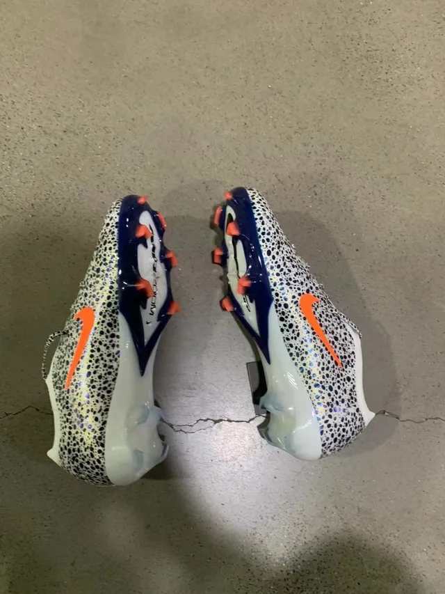 Nike White Blue Speckled Print Upper Low-Cut Sock-Fit Collar Firm-Ground Soccer Shoes 4