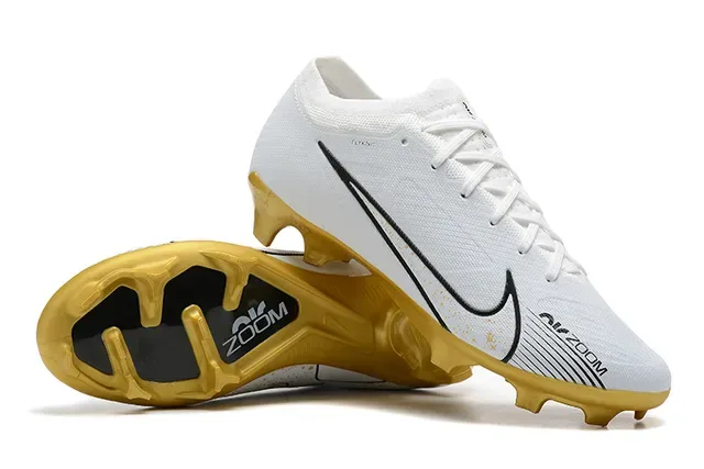 Nike White Gold Low-Cut Knit Upper Molded Cleat Sole Firm-Ground Soccer Shoes 6