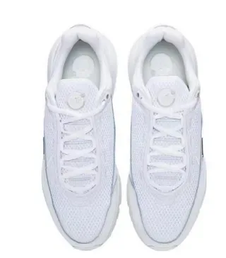 Nike White Mesh Low-Top Lifestyle Sneakers 3