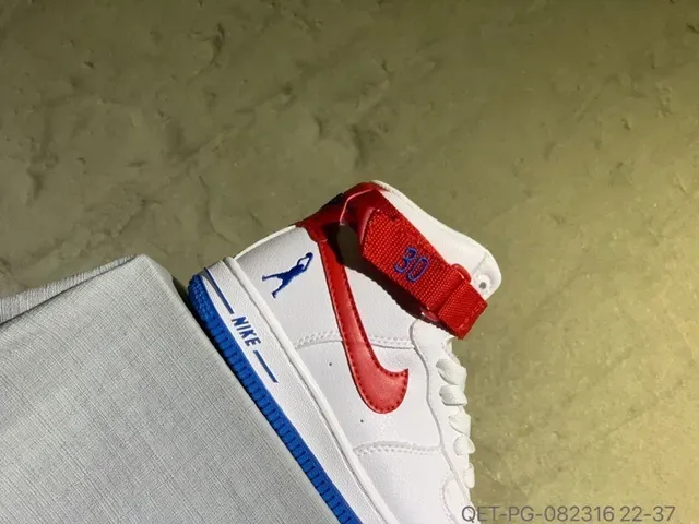 Nike White Multicolor High-Top Strap-Closure Lifestyle Sneakers 21