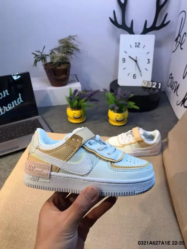 Nike White Multicolor Low-Top Layered Synthetic Overlays Lifestyle Sneakers 8