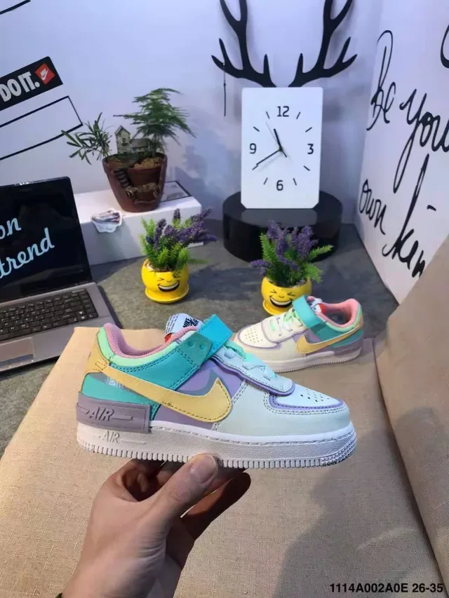 Nike White Multicolor Low-Top Layered Synthetic Overlays Lifestyle Sneakers 11