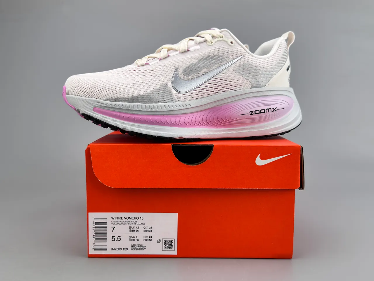 Nike White Pink Engineered Mesh Upper Layered Synthetic Overlays Running Shoes 2